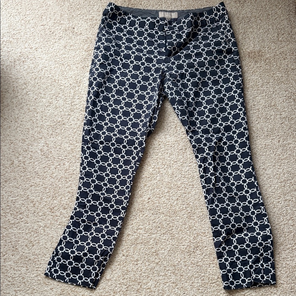 Banana Republic Navy and White Patterned Cropped Pants